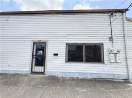 featured image of 1048 N Broad St