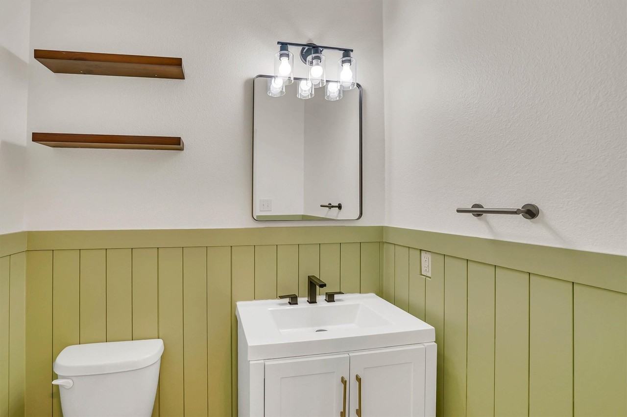 1535 Meadowlake Dr - Photo 7 of 36