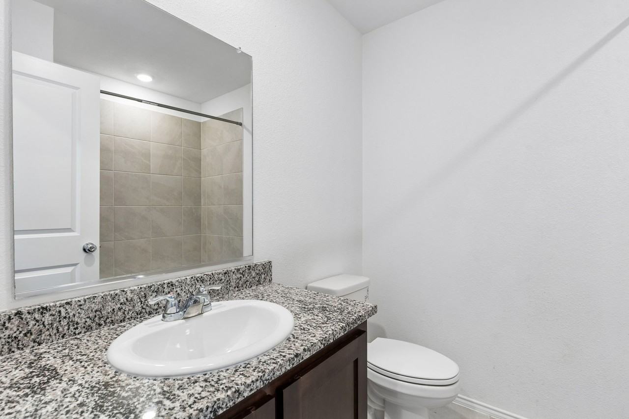 136 Thresher Ln - Photo 6 of 10