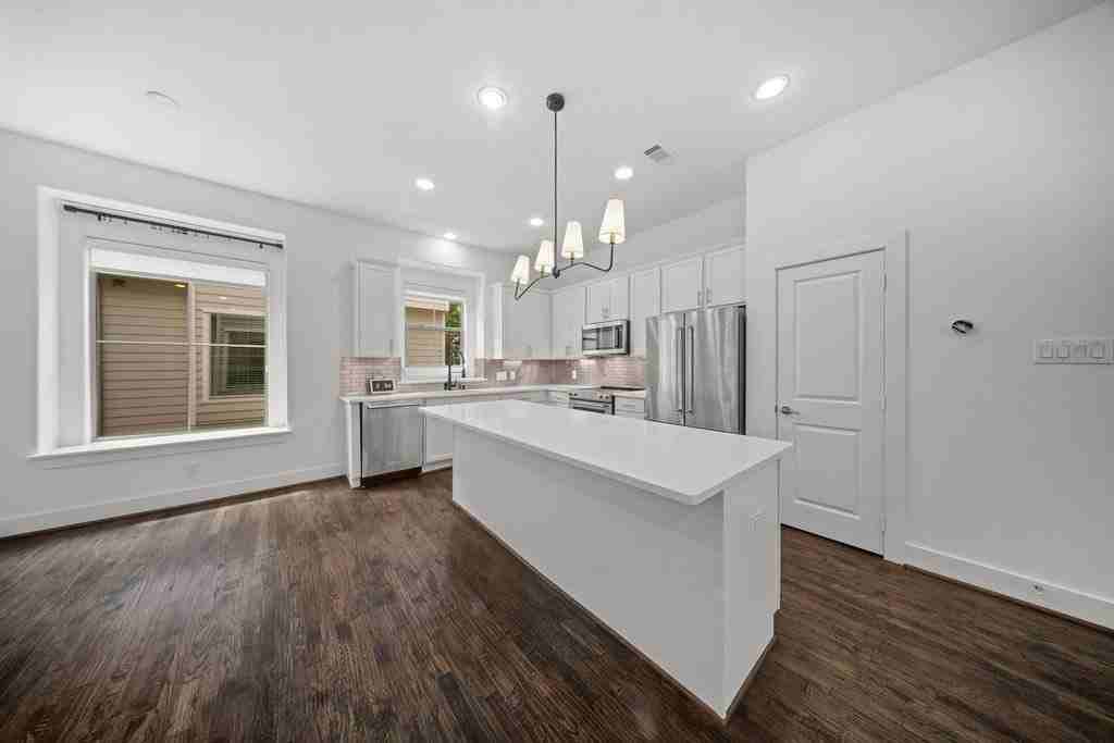 5811 Bryan Pkwy #50 - Photo 2 of 40