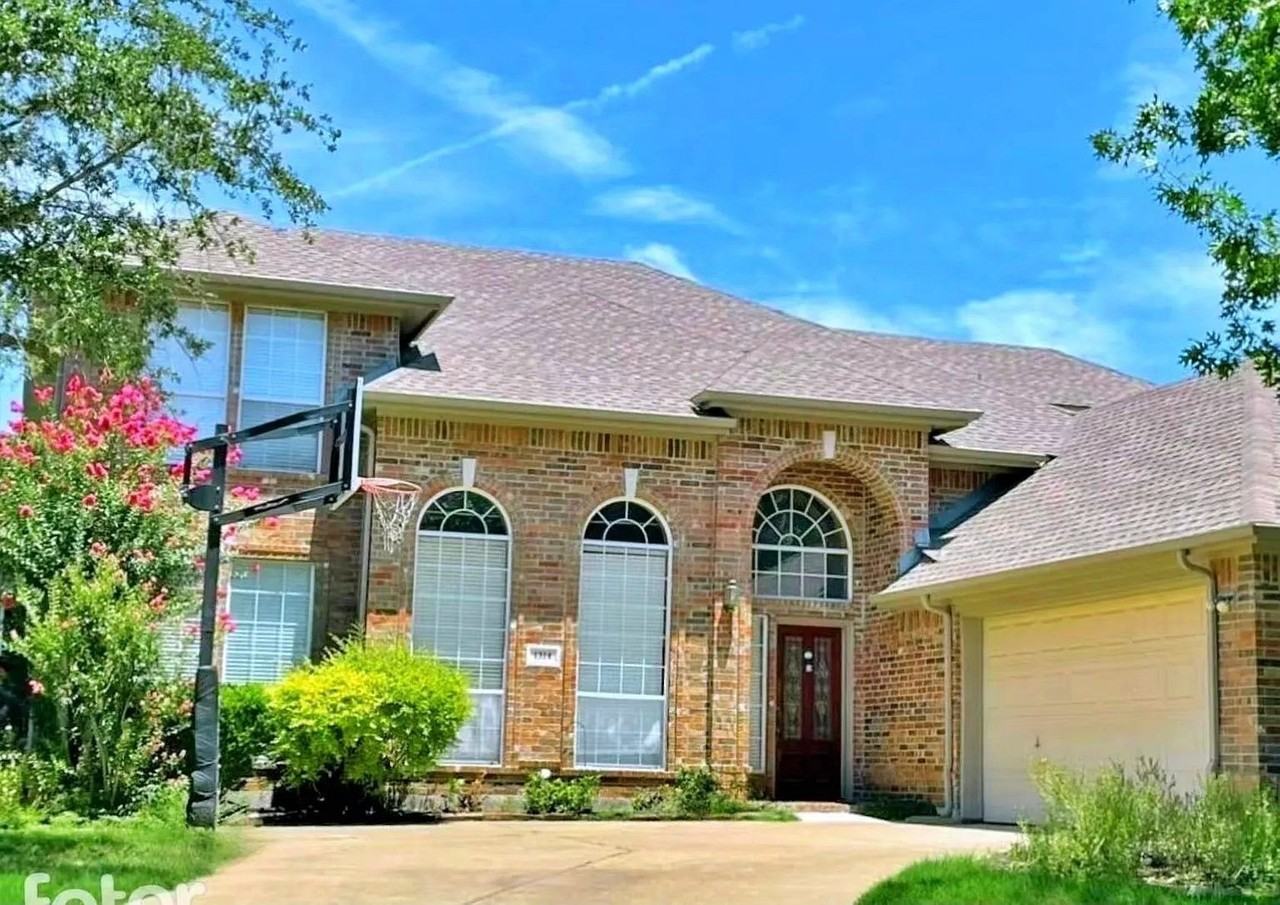 1314 Salado Dr - Photo 3 of 25