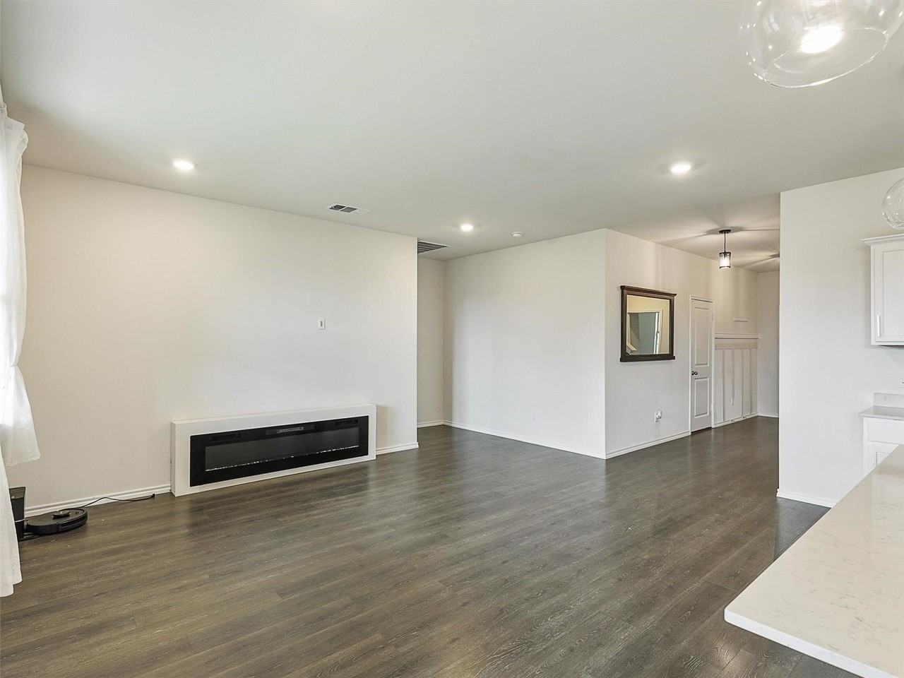 11340 Pecan Creek Dr - Photo 6 of 25