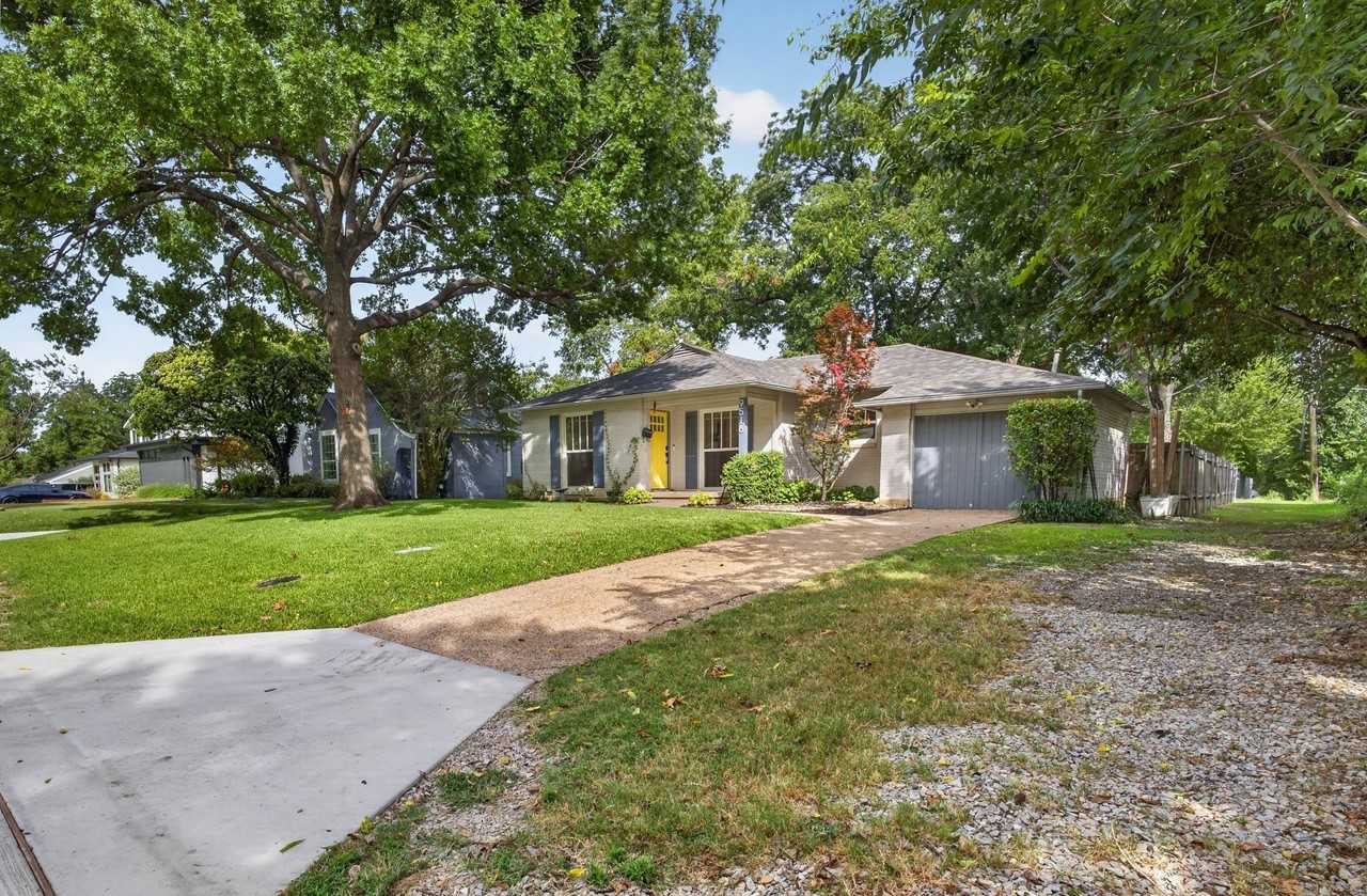 9518 Biscayne Blvd - Photo 3 of 33