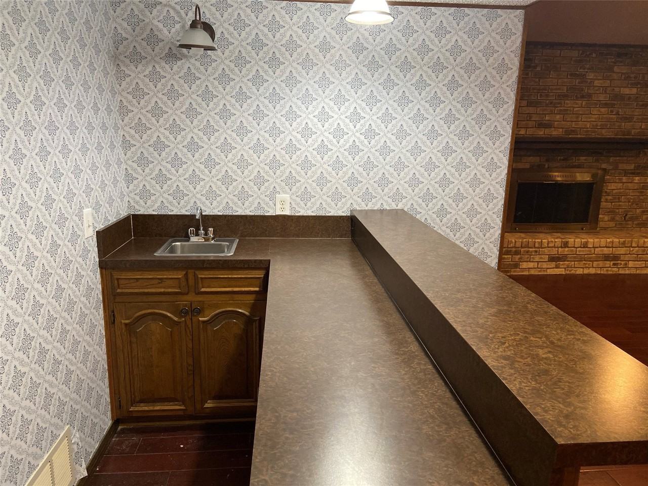 114 Stone Canyon Dr - Photo 5 of 27
