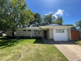 4743 Harper Dr - Photo 1 of 1