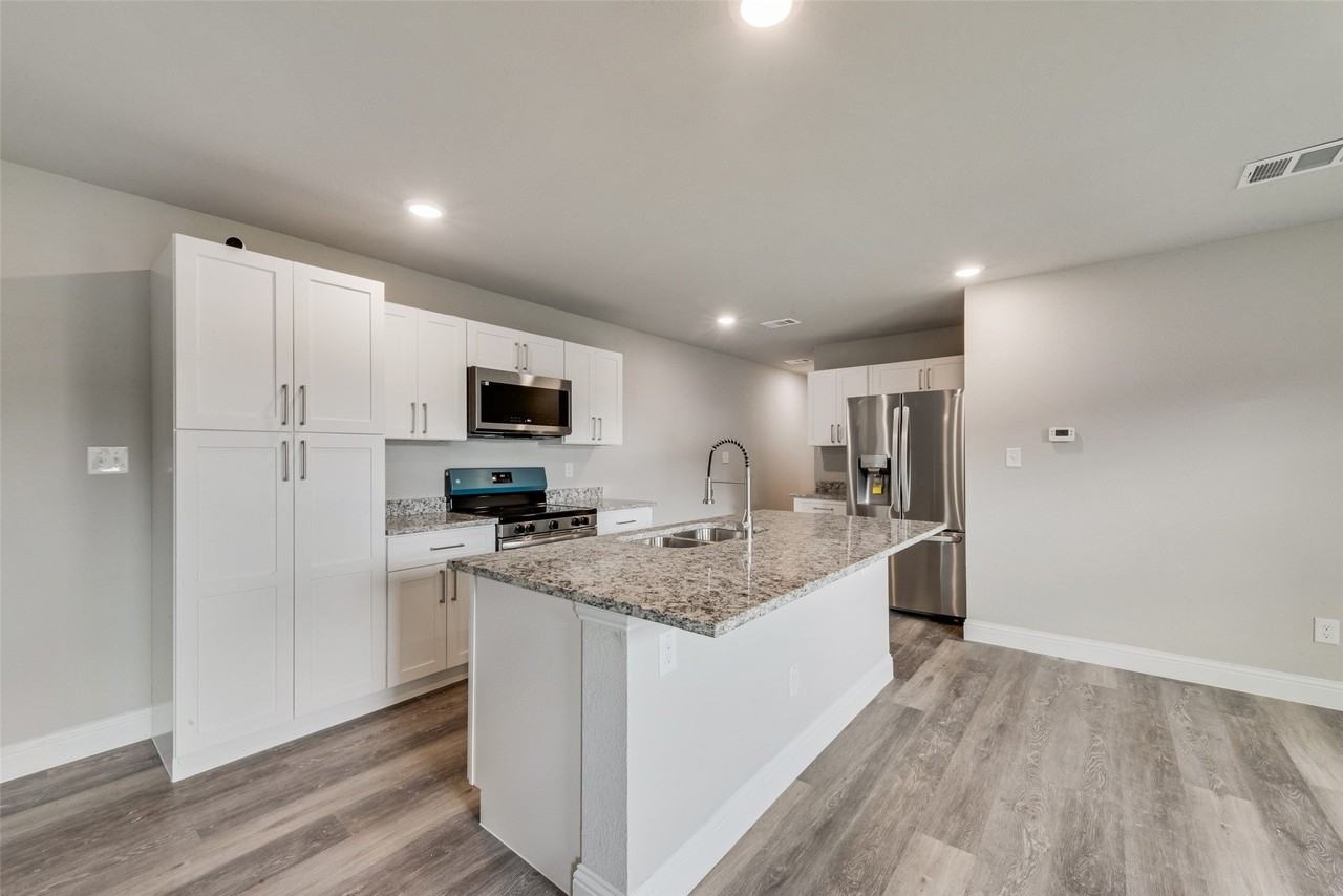 3155 Stag Rd - Photo 7 of 15
