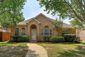 featured image of 2075 Garden Crest Dr