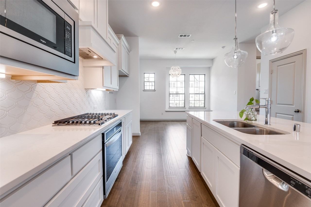 3709 Sailing View Blvd - Photo 2 of 35