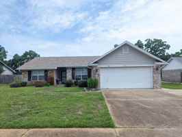 featured image of 9516 Brentwood Blvd