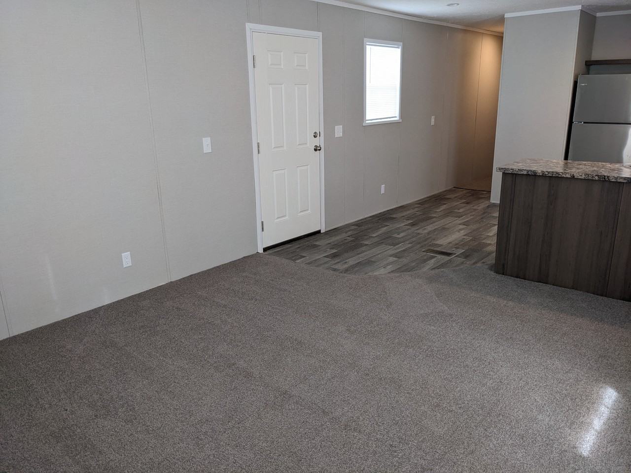 300 Forrest Ave #19 - Photo 4 of 12