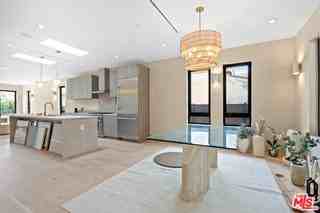 2225 Walnut Ave - Photo 3 of 8