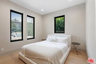 2225 Walnut Ave - Photo 7 of 8