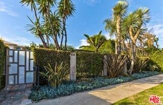 609 N Doheny Dr #C - Photo 1 of 1