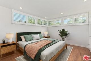 609 N Doheny Dr #C - Photo 7 of 8