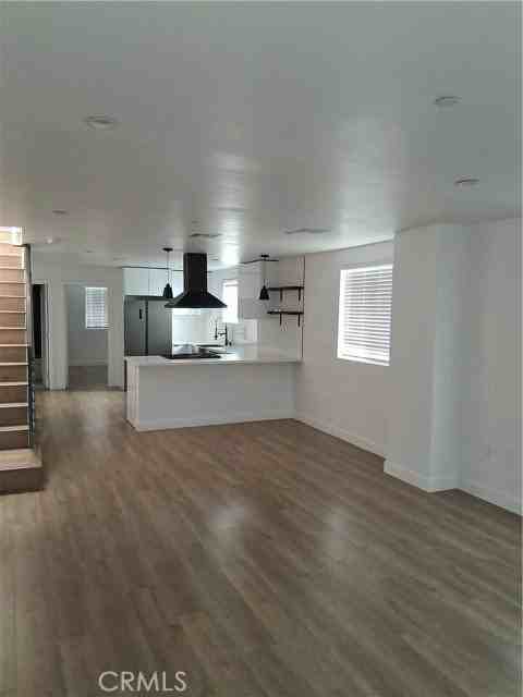 6419 Lexington Ave - Photo 2 of 8