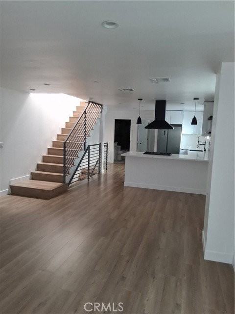 6419 Lexington Ave - Photo 3 of 8