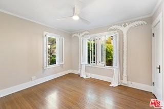 1843 Lucile Ave - Photo 7 of 8