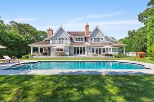 featured image of 7 Hannas Ct