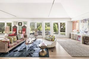 featured image of 136 Barnes Hole Rd
