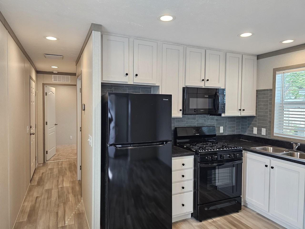 2316 Birch St #131 - Photo 2 of 10