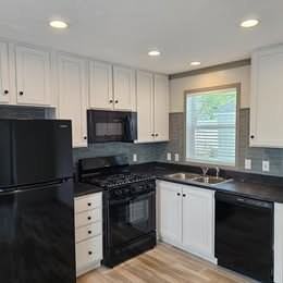 2330 Dogwood St #32 - Photo 4 of 11