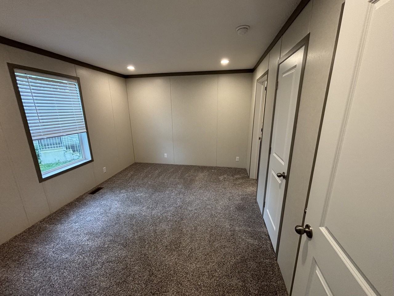 131 Arlington Dr #131 - Photo 5 of 10