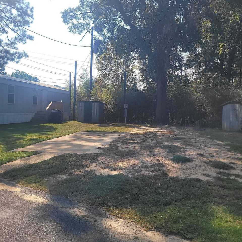 3446 Blue Ridge Cir - Photo 4 of 9
