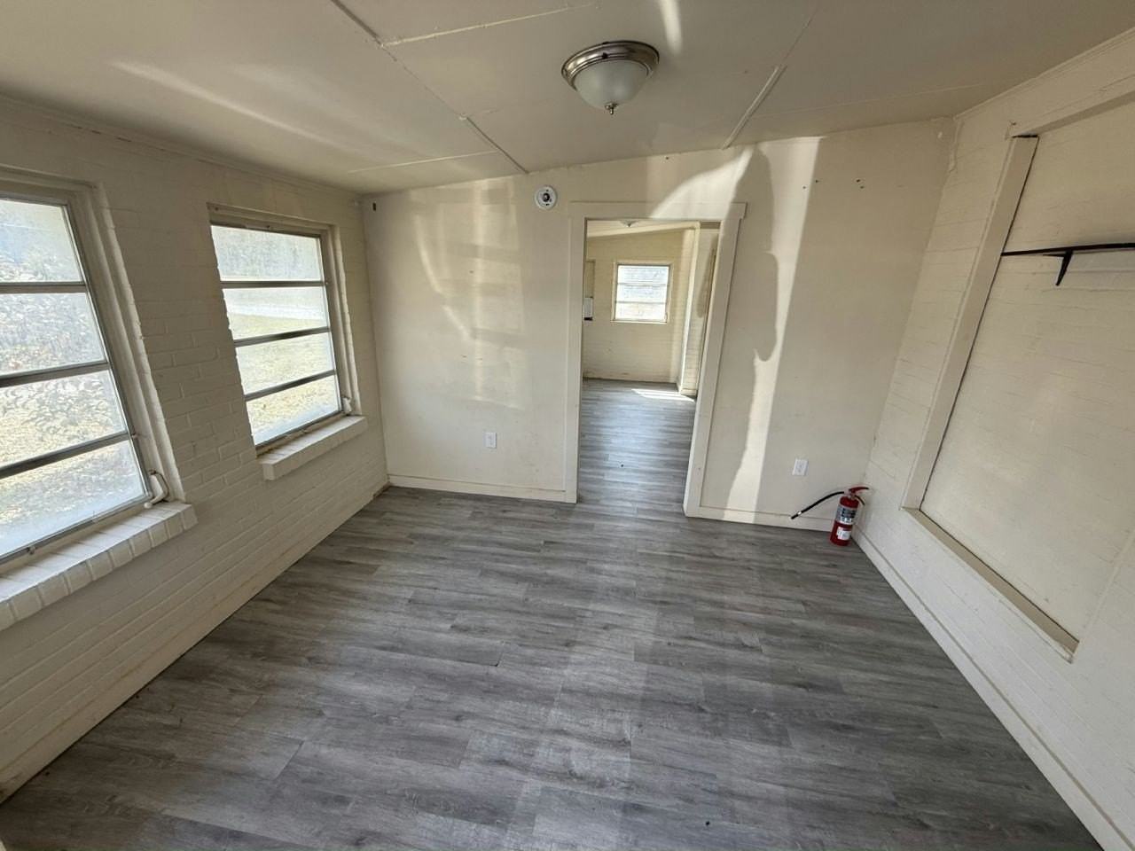 925 Ponce De Leon Blvd #8 - Photo 7 of 12