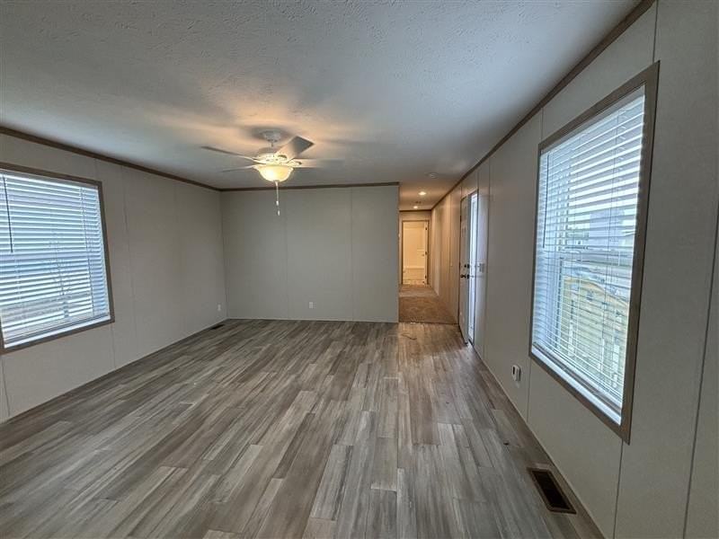 37 Grant St #GR37 - Photo 3 of 12
