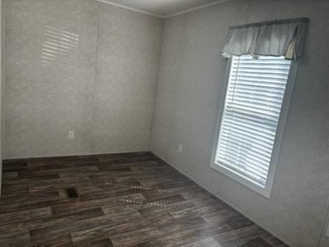 4000 24th St N #611 - Photo 4 of 11
