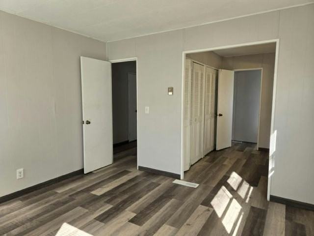 406 50th Avenue Plz W #107 - Photo 5 of 5