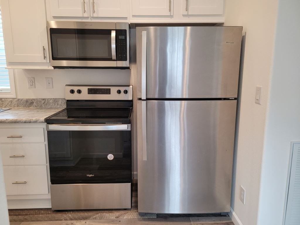 5600 Jennie St #0015 - Photo 4 of 21