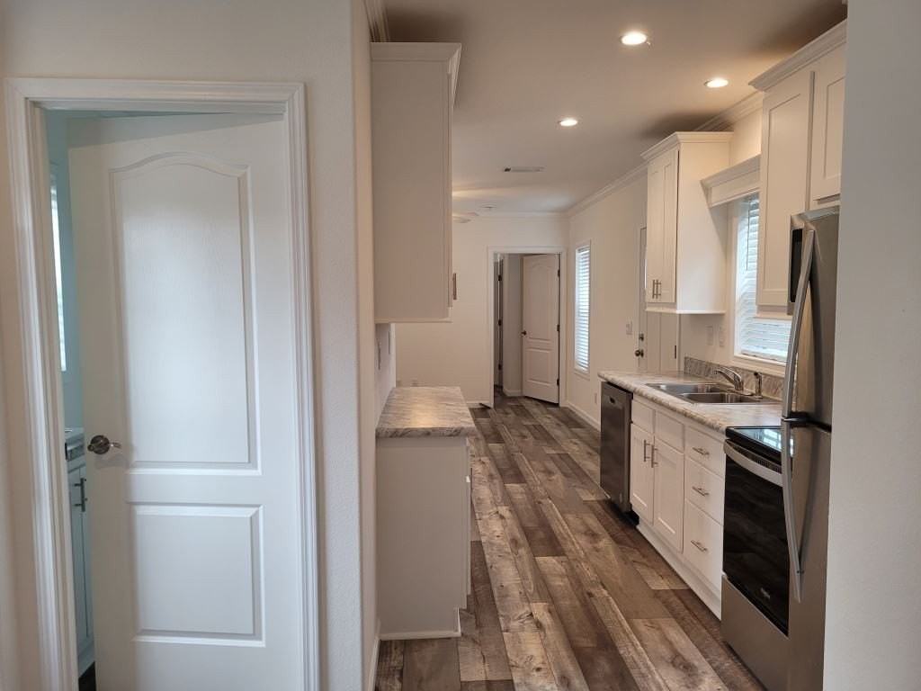 5600 Jennie St #0015 - Photo 6 of 21