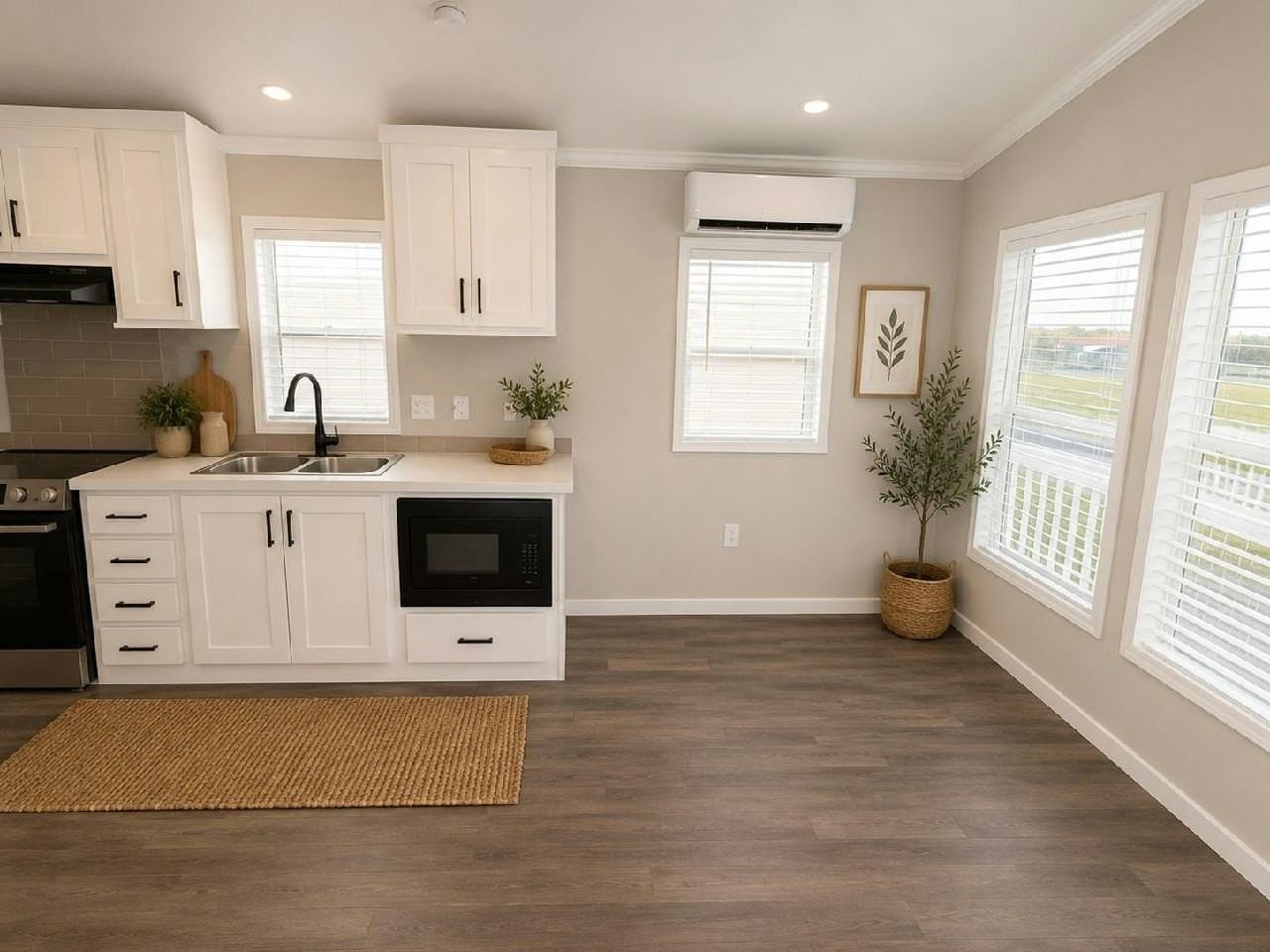 8 Anita Dr #4 - Photo 3 of 20