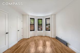 1097 Park Pl #1 - Photo 1 of 1
