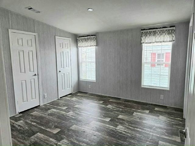7400 46th Ave N #321 - Photo 6 of 6