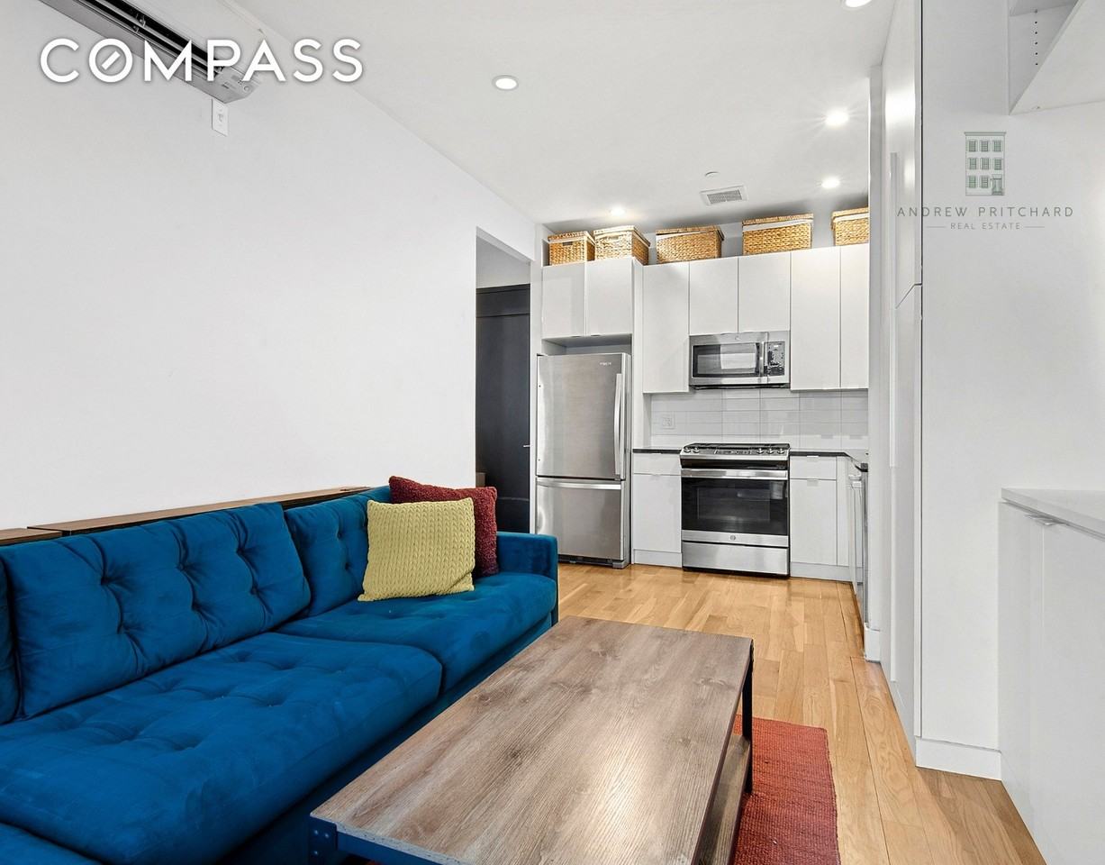12 Lawton St #3A - Photo 2 of 6