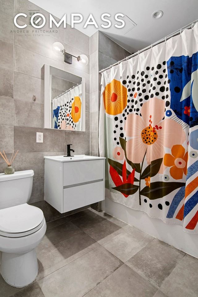 12 Lawton St #3A - Photo 5 of 6