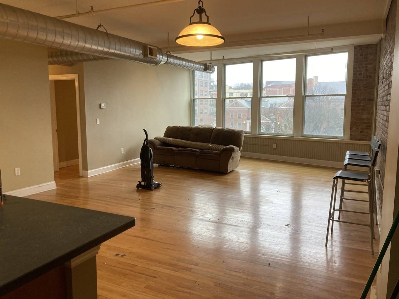 46 Sheridan Ave #4A - Photo 5 of 17