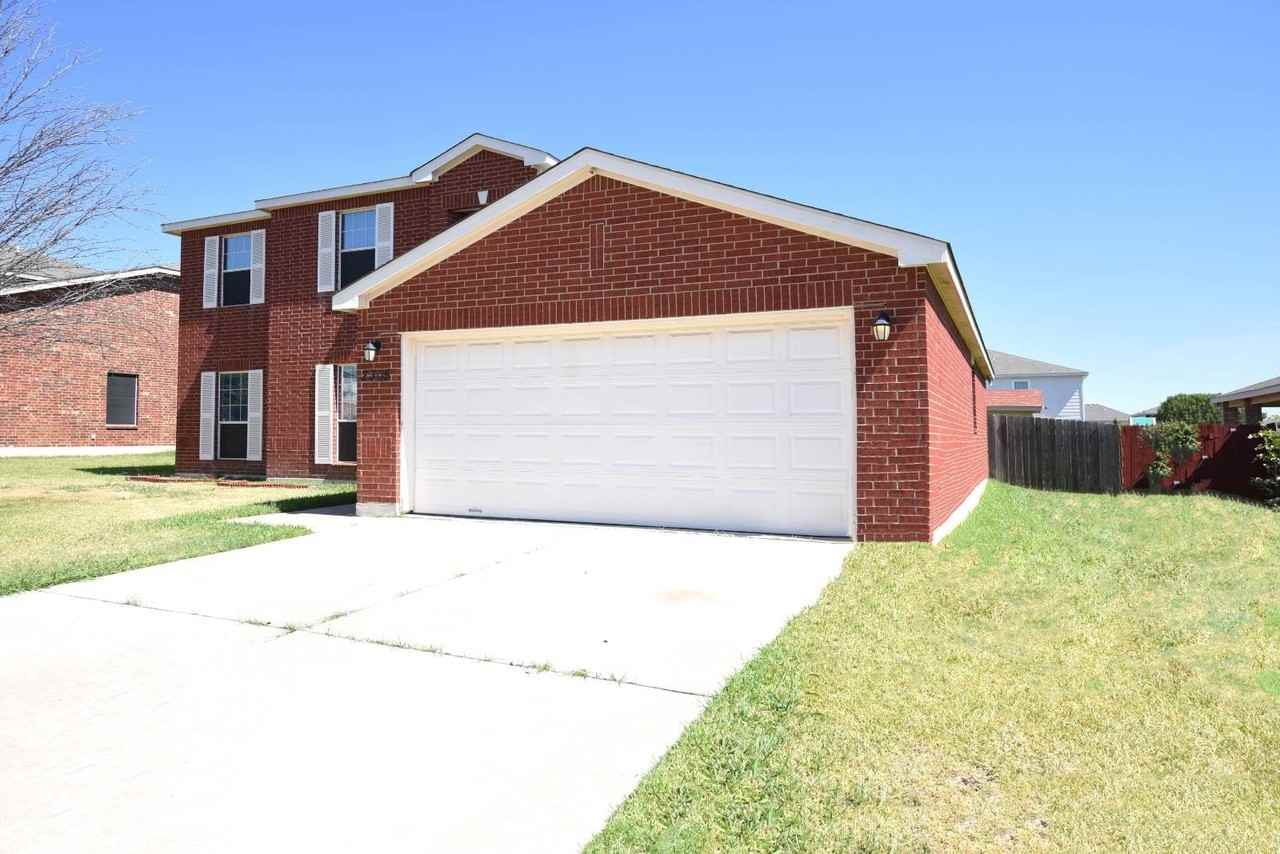 2305 Riley Dr - Photo 5 of 32