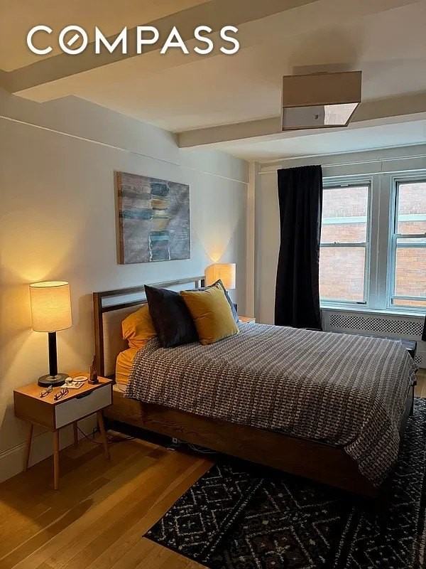 433 W 34th St #6K - Photo 4 of 10