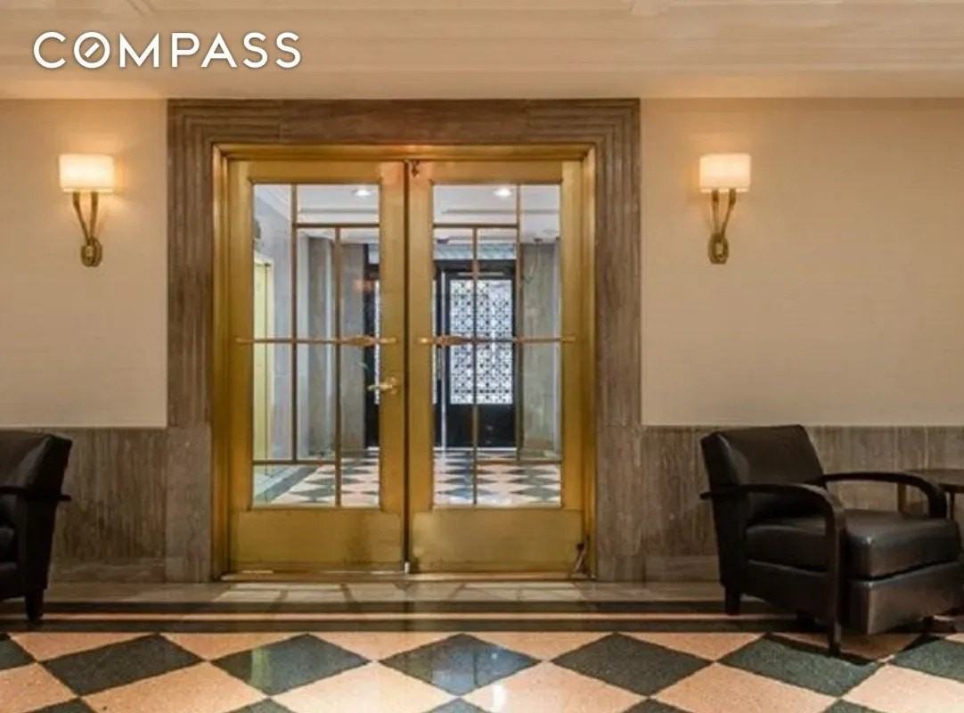 433 W 34th St #6K - Photo 6 of 10