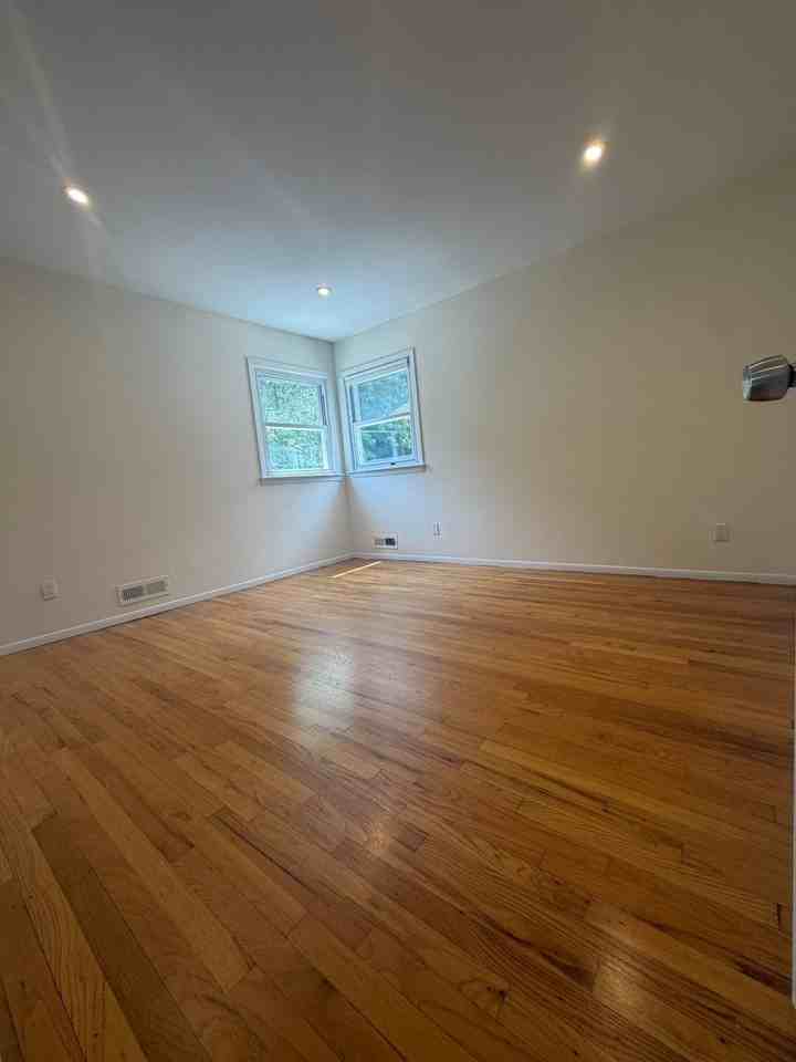 268 Chesterton Ave #1 - Photo 2 of 19