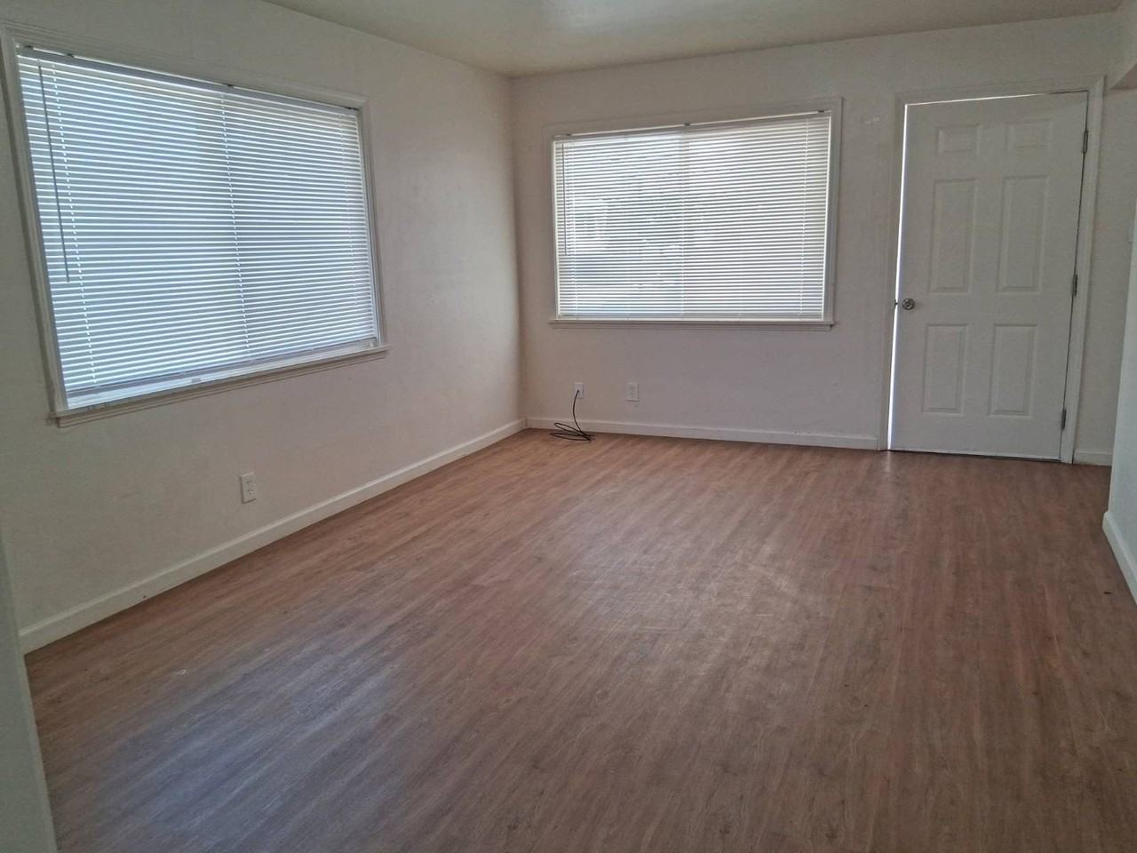 614 Otis Ave #27 - Photo 3 of 7