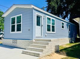 featured image of 1001 Illinois St Se