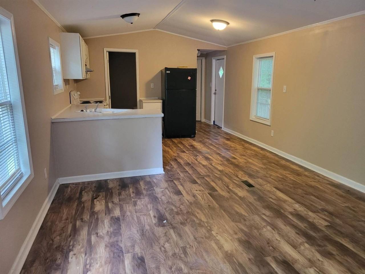4079 Acorn Dr #18 - Photo 2 of 8