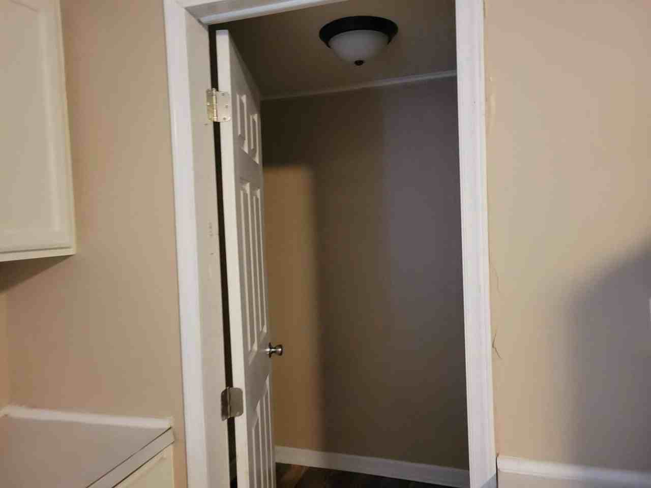 4079 Acorn Dr #18 - Photo 6 of 8