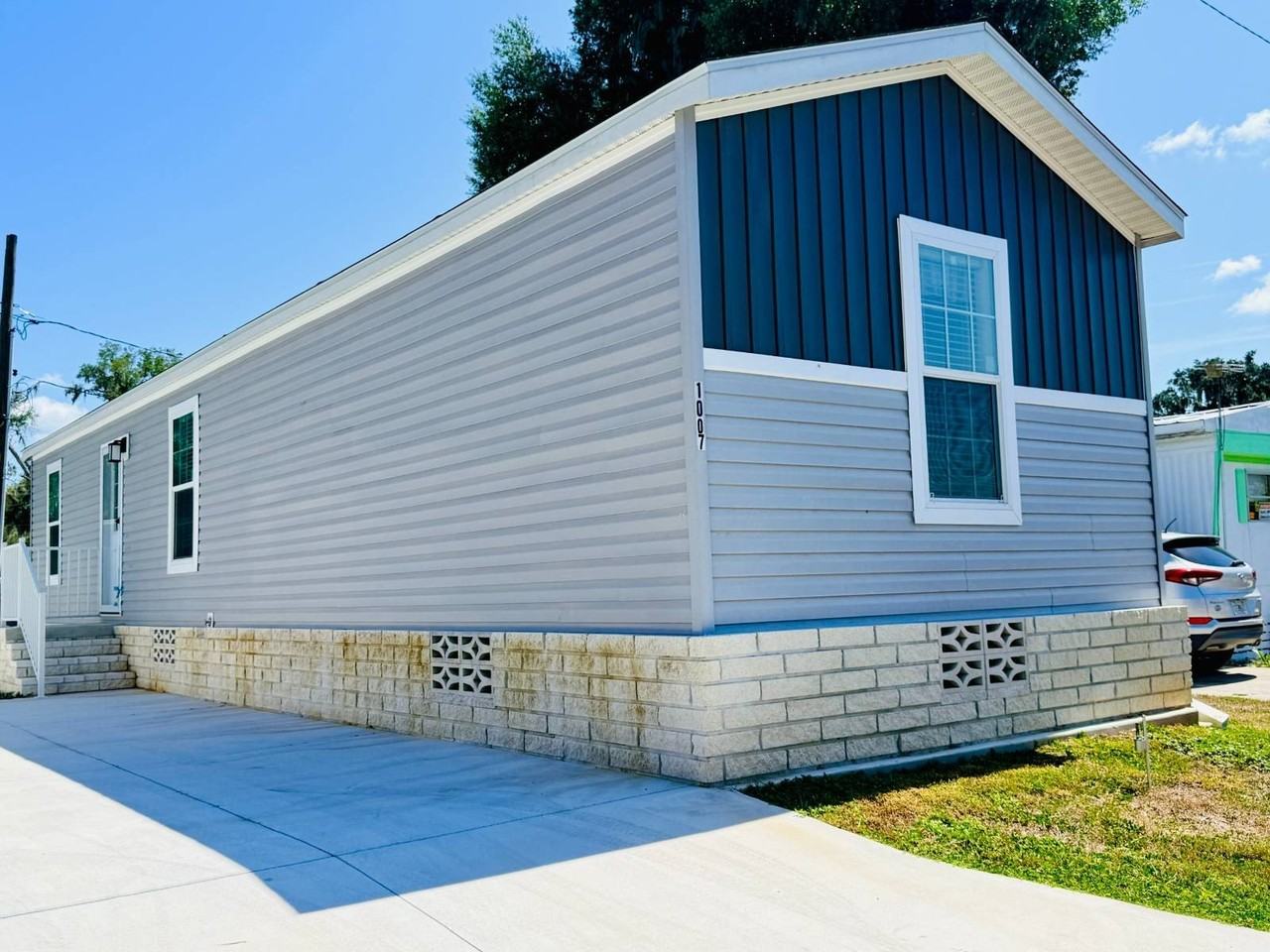 1007 Ohio St Se #51 - Photo 3 of 24