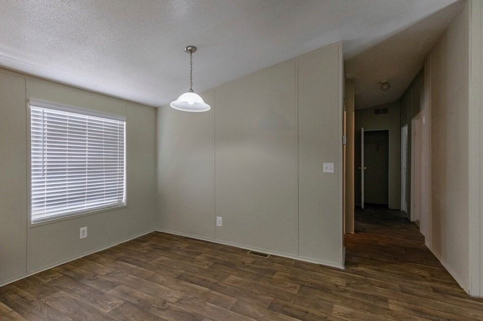 18630 N Sugar Maple Cir #106 - Photo 5 of 17