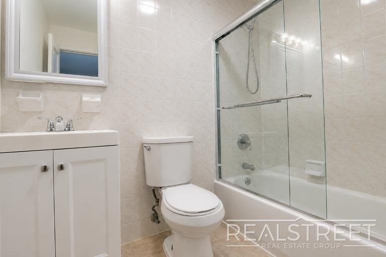 1337 Nostrand Ave #4E - Photo 5 of 5
